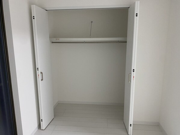 エテルナコート総持寺の物件内観写真